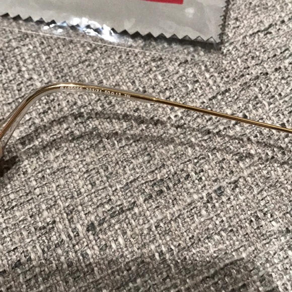 Ray Ban Kids Gold Frame Aviator Sunglasses - Picture 3 of 7